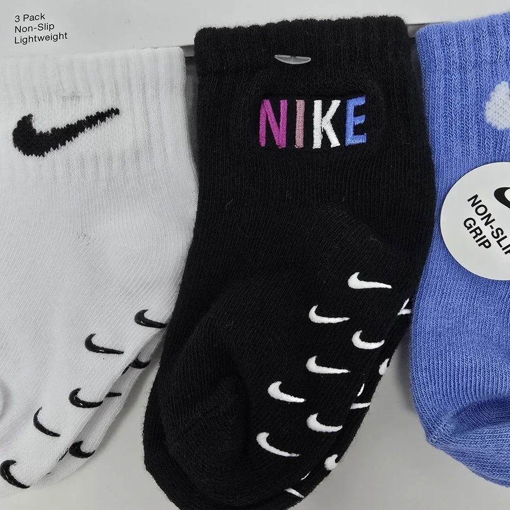 Nike Baby 3 Pair Non Slip‎ Lightweight Ankle Socks~Blue, Black & White 12 - 24 M
